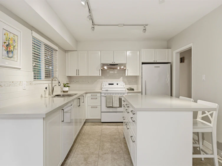 2829 Sechelt Drive, North Vancouver, BC, V7H 1P5 - 15