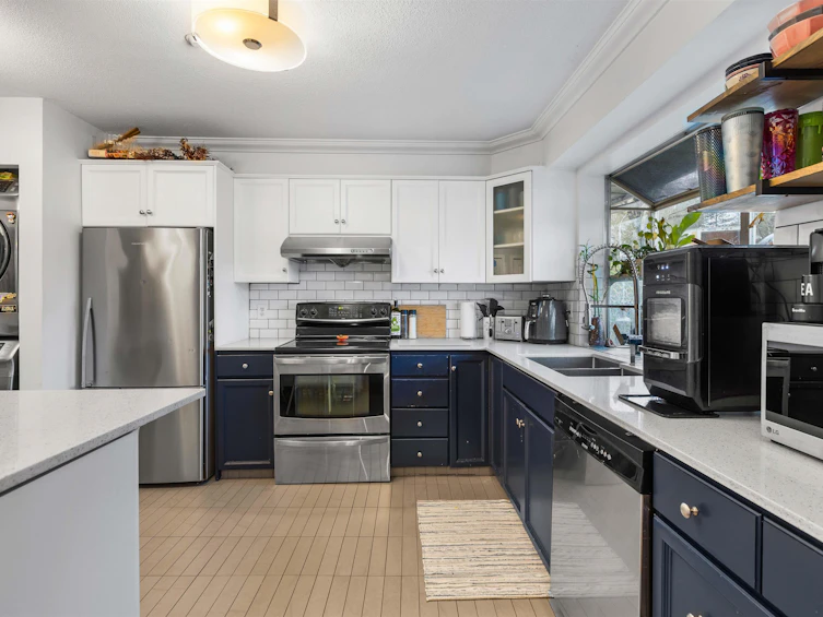 304-25 Richmond Street, New Westminster, BC, V3L 5P9 - 9