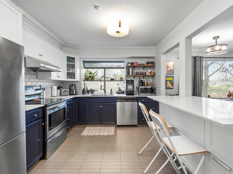 304-25 Richmond Street, New Westminster, BC, V3L 5P9 - 10