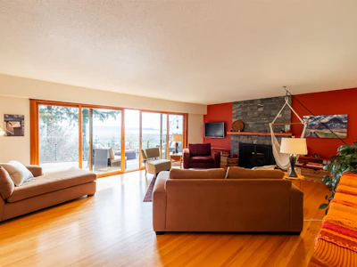 13464 56 Avenue - 5