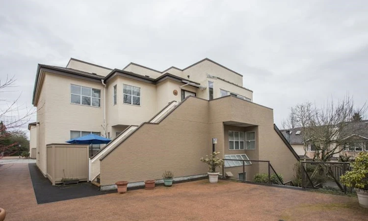 40-7540 Abercrombie Drive