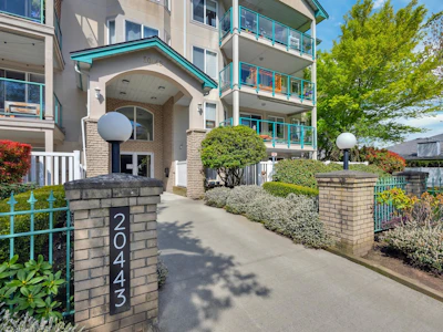 409-20443 53 Avenue - 2
