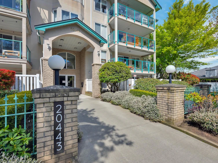 409-20443 53 Avenue, Langley, BC, V3A 7A6 - 2