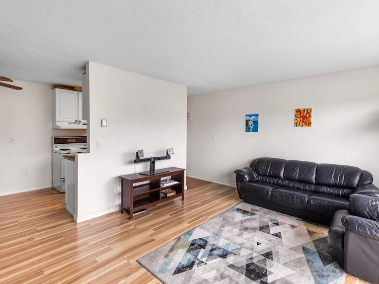 102-8040 Ryan Road, Richmond, BC, V7A 2E5 - 2