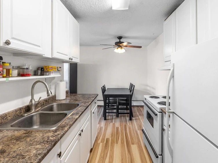 102-8040 Ryan Road, Richmond, BC, V7A 2E5 - 8