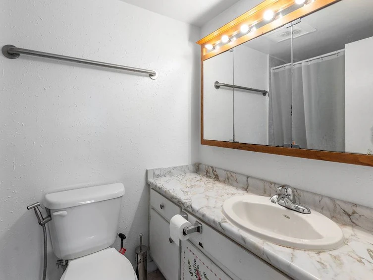 102-8040 Ryan Road, Richmond, BC, V7A 2E5 - 16