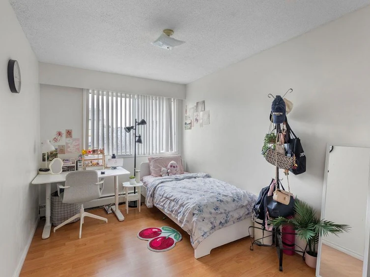 102-8040 Ryan Road, Richmond, BC, V7A 2E5 - 13