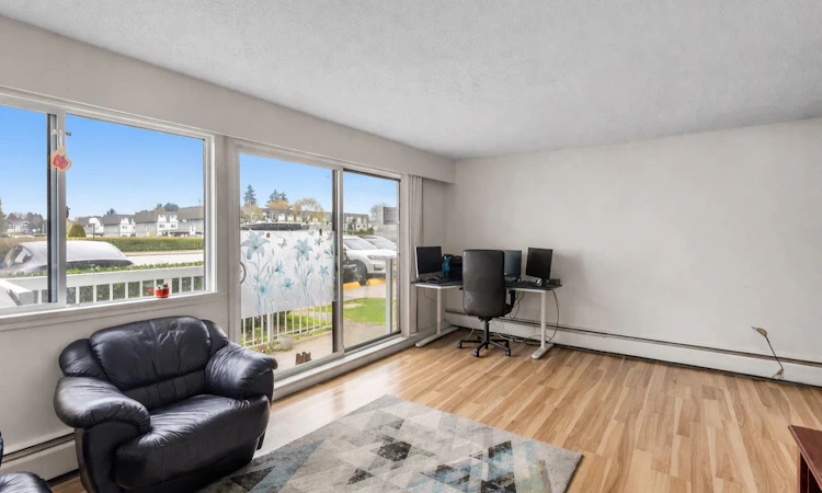 102-8040 Ryan Road