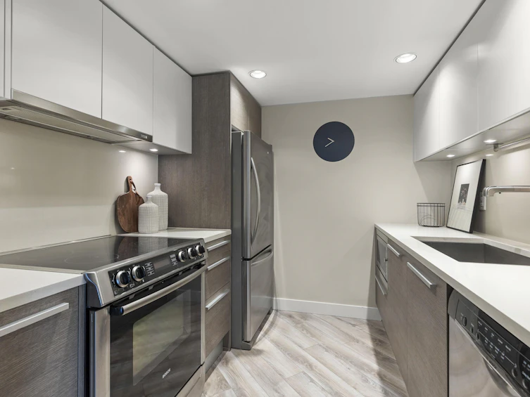 302-1323 Homer Street, Vancouver, BC, V6B 5T1 - 13