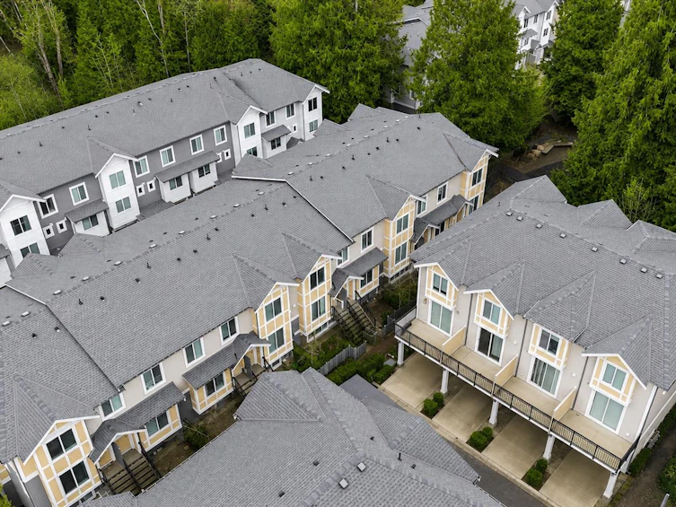 35-9718 161a Street, Surrey, BC, V4N 6S7 - 2