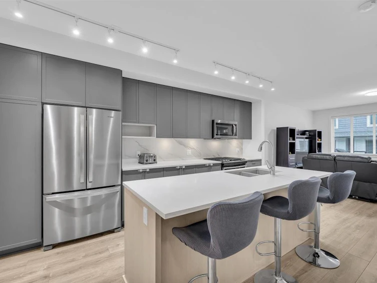 35-9718 161a Street, Surrey, BC, V4N 6S7 - 4
