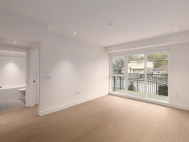 210-2235 E Broadway, Vancouver, BC, V5N 0J5 - 11