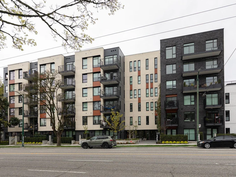 210-2235 E Broadway, Vancouver, BC, V5N 0J5 - 24