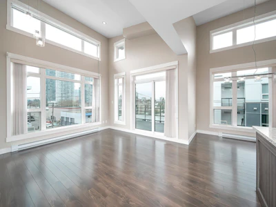 403-6888 Royal Oak Avenue - 2