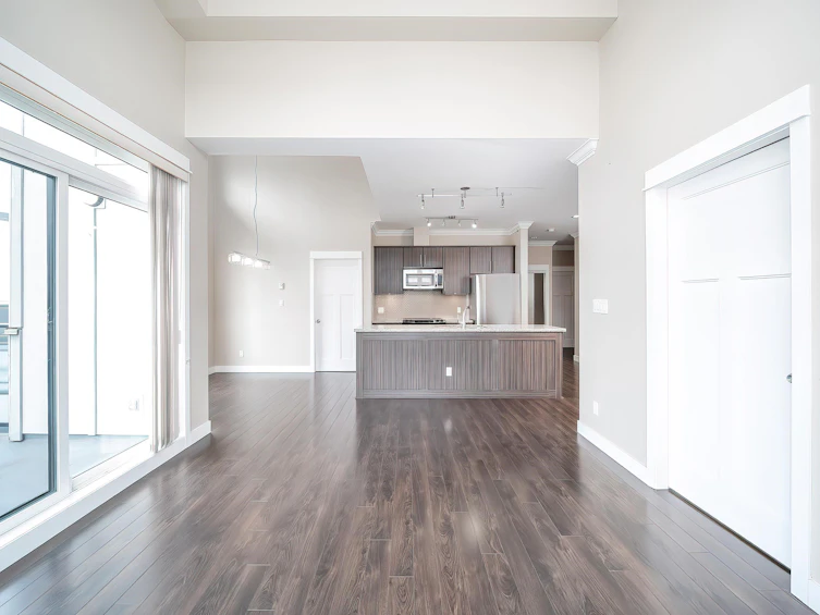 403-6888 Royal Oak Avenue, Burnaby, BC, V5J 4J2 - 3