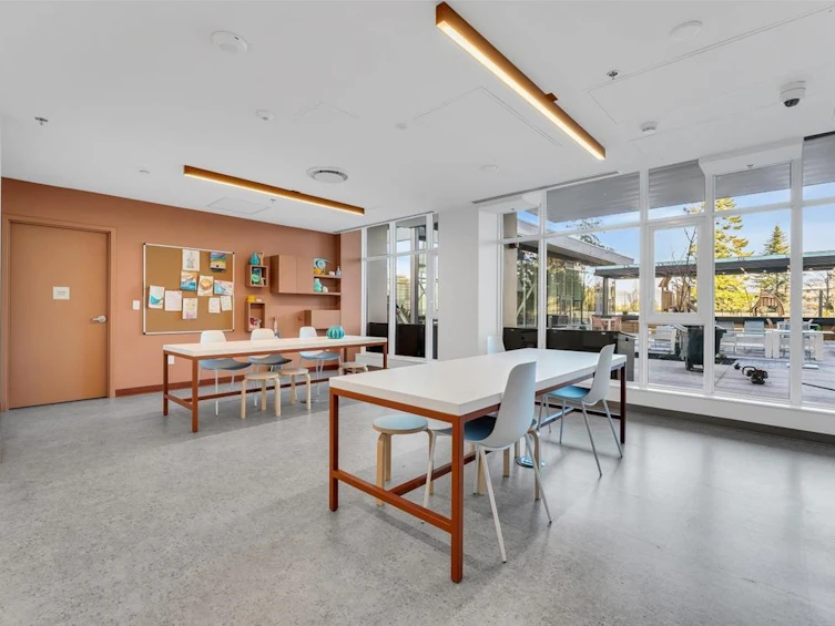 1212-13675 107a Avenue, Surrey, BC, V3T 0X3 - 10