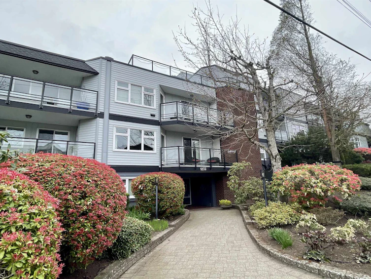 203-1273 Merklin Street, Surrey, BC, V4B 4B8
