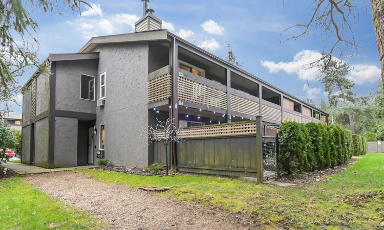 114-34909 Old Yale Road