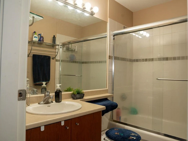 406-10088 148 Street, Surrey, BC, V3R 3M9 - 11