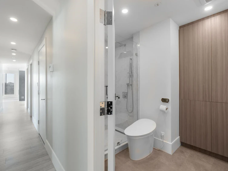 18A-199 Drake Street, Vancouver, BC, V6Z 2T9 - 29