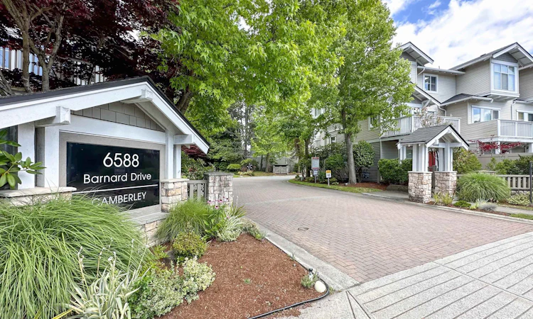 29-6588 Barnard Drive
