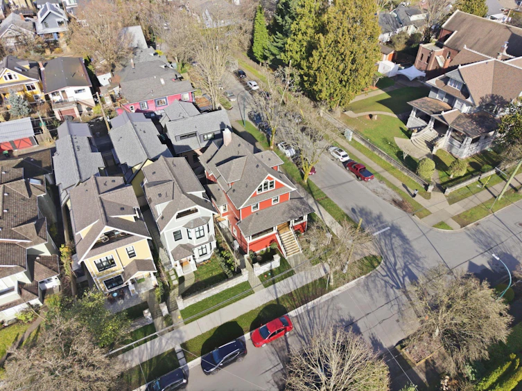 1081 Semlin Drive, Vancouver, BC, V5L 2N6 - 26