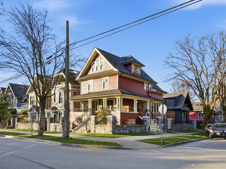 1967 Napier Street, Vancouver, BC, V5L 2N6 - 29
