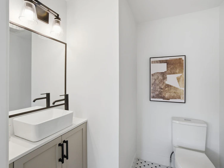 1967 Napier Street, Vancouver, BC, V5L 2N6 - 6