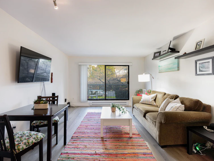 215-251 W 4th Street, North Vancouver, BC, V7M 1H8 - 6