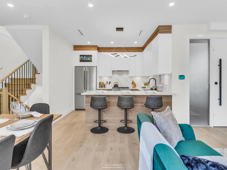 2-5221 Clarendon Street, Vancouver, BC, V5R 3J7 - 5