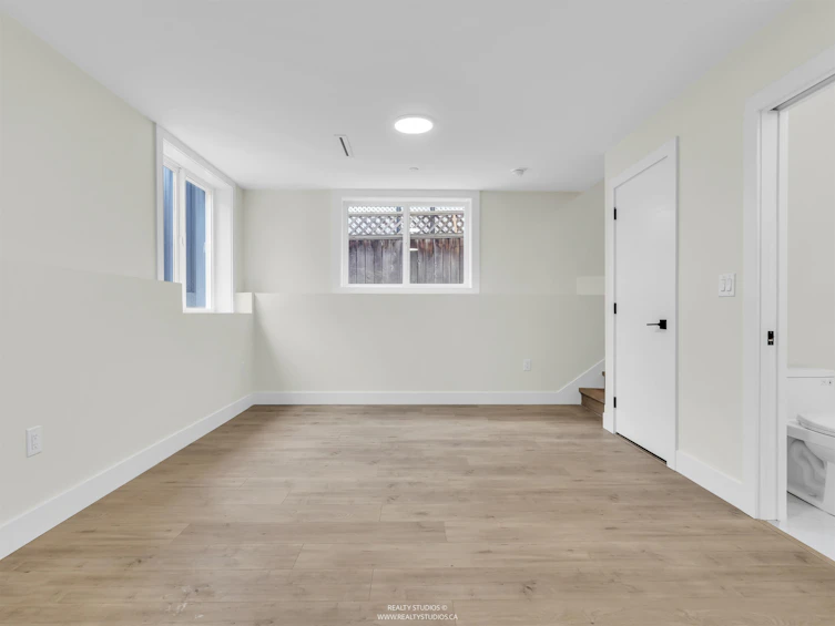2-5221 Clarendon Street, Vancouver, BC, V5R 3J7 - 26