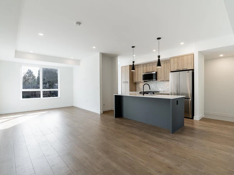 14-10527 155 Street, Surrey, BC, V3R 0S1 - 14