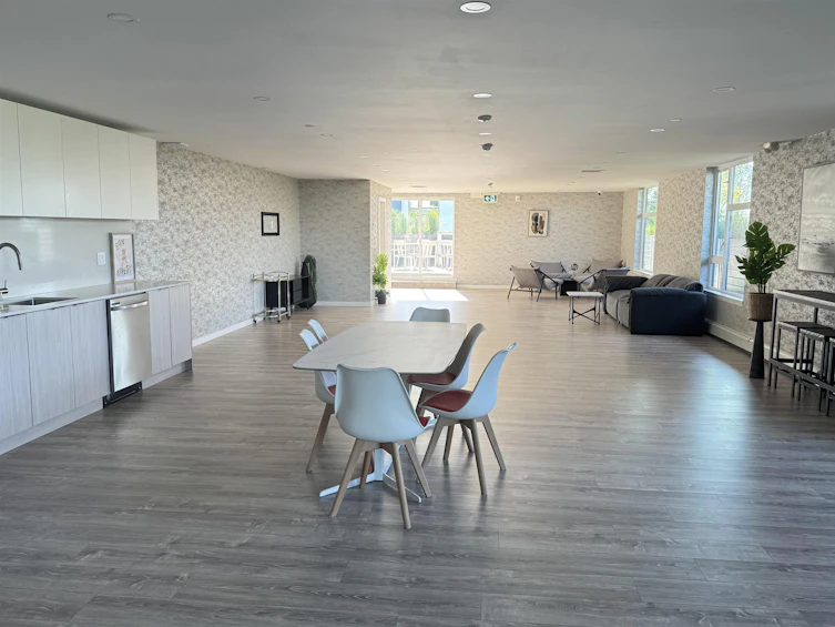 E112-10829 140 Street, Surrey, BC, V3H 0H4 - 17