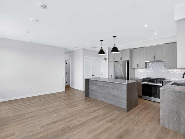 1006-27254 Aldergrove Town Centre Drive, Langley, BC, V4W 3N7 - 11