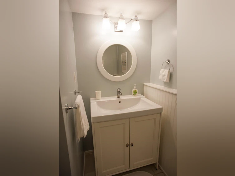 967 W 21st Avenue, Vancouver, BC, V5Z 1Z2 - 37