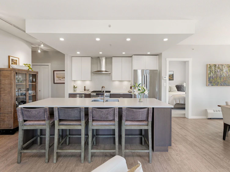 208-135 W 2nd Street, North Vancouver, BC, V7M 0C5 - 7