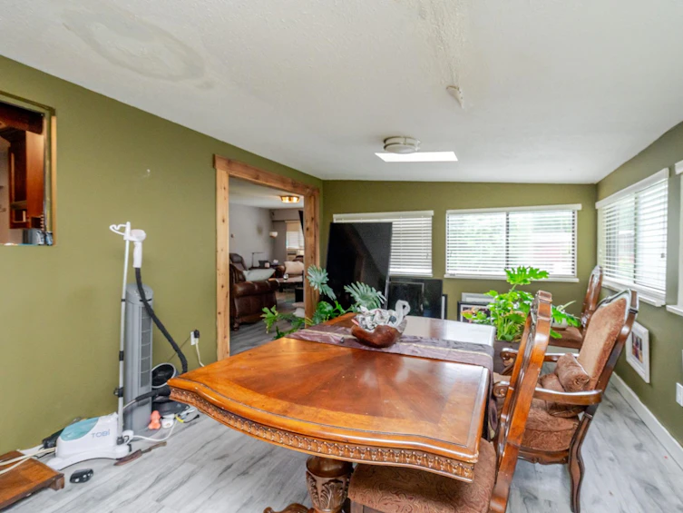 654 Linton Street, Coquitlam, BC, V3J 6J9 - 19