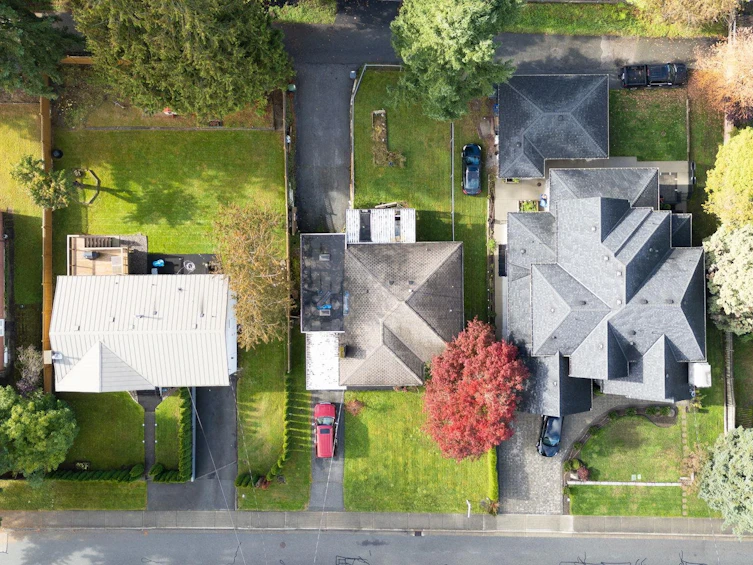 654 Linton Street, Coquitlam, BC, V3J 6J9 - 3