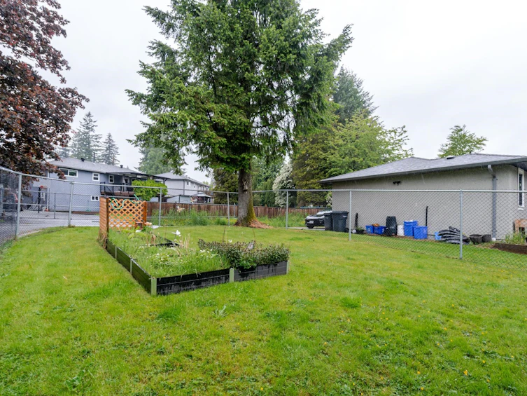 654 Linton Street, Coquitlam, BC, V3J 6J9 - 12