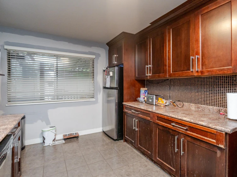 654 Linton Street, Coquitlam, BC, V3J 6J9 - 18