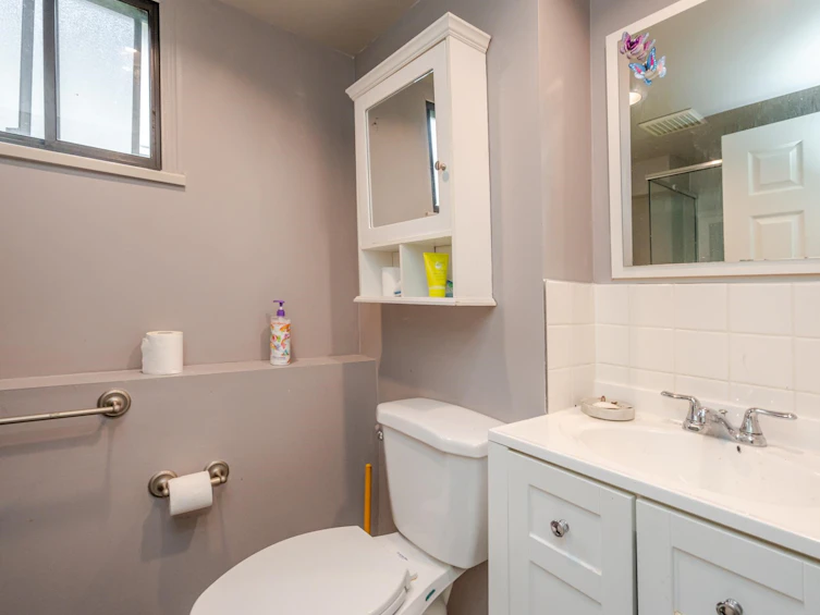654 Linton Street, Coquitlam, BC, V3J 6J9 - 24