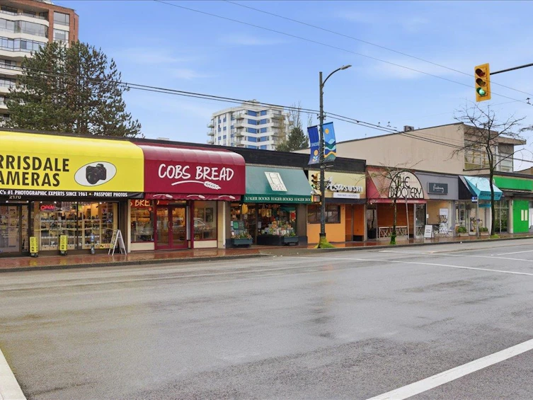 6463 Yew Street, Vancouver, BC, V6M 3Z3 - 16