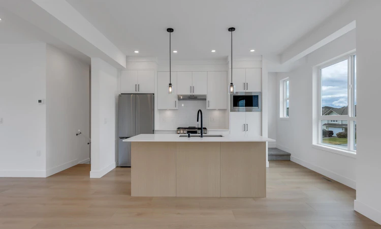 19-30501 Robin Drive