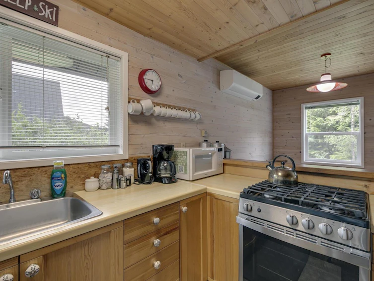 46880 Sakwi Creek Road, Mission, BC, V0M 1A1 - 10