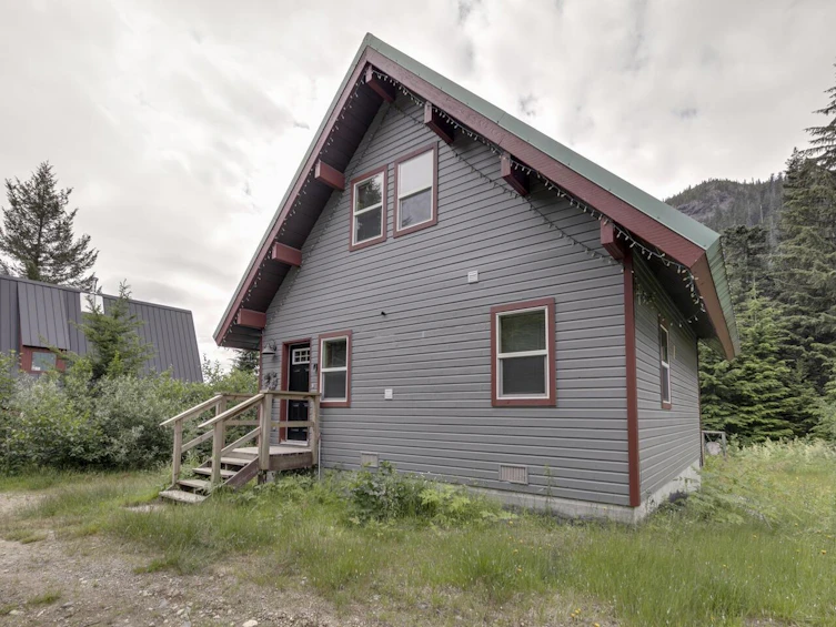 46880 Sakwi Creek Road, Mission, BC, V0M 1A1 - 2