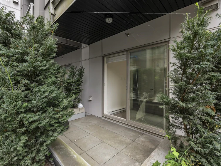 B108-9689 140 Street, Surrey, BC, V3T 0P3 - 23