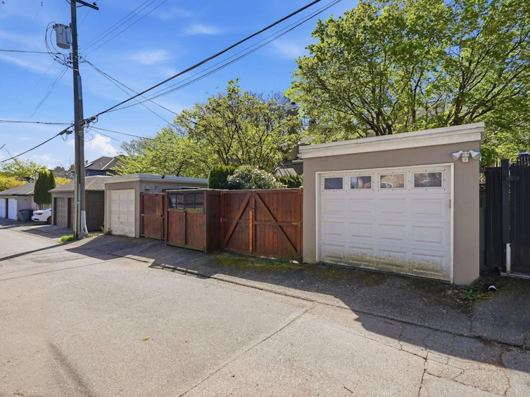 1867 W 11th Avenue, Vancouver, BC, V6J 2C4 - 38