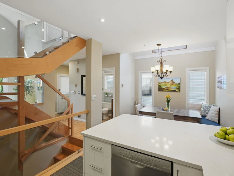 1867 W 11th Avenue, Vancouver, BC, V6J 2C4 - 16