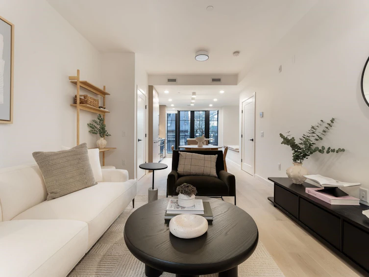 197 W King Edward Avenue, Vancouver, BC, V5Y 4B4 - 11
