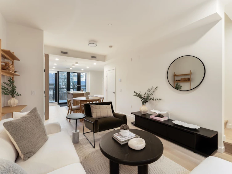 197 W King Edward Avenue, Vancouver, BC, V5Y 4B4 - 10